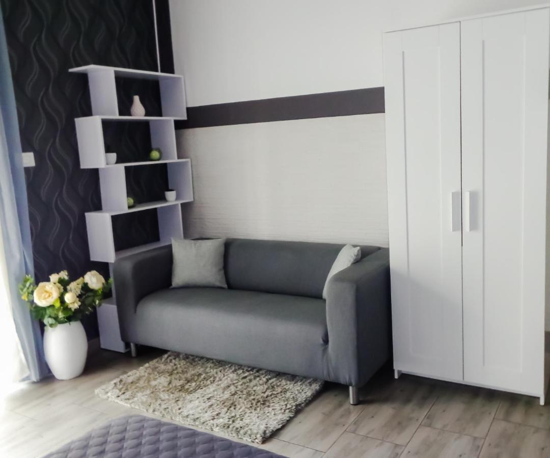 Chloe'S Rooms Cagliari Luaran gambar