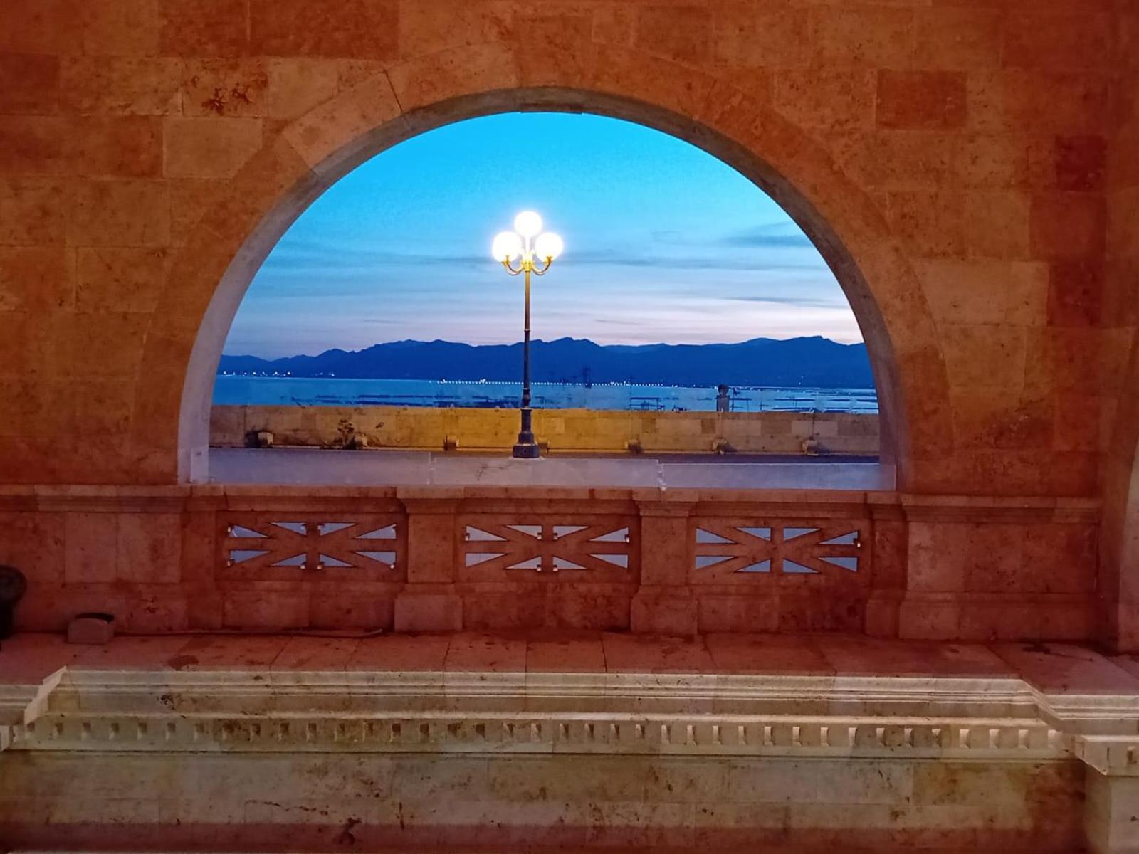 Chloe'S Rooms Cagliari Luaran gambar