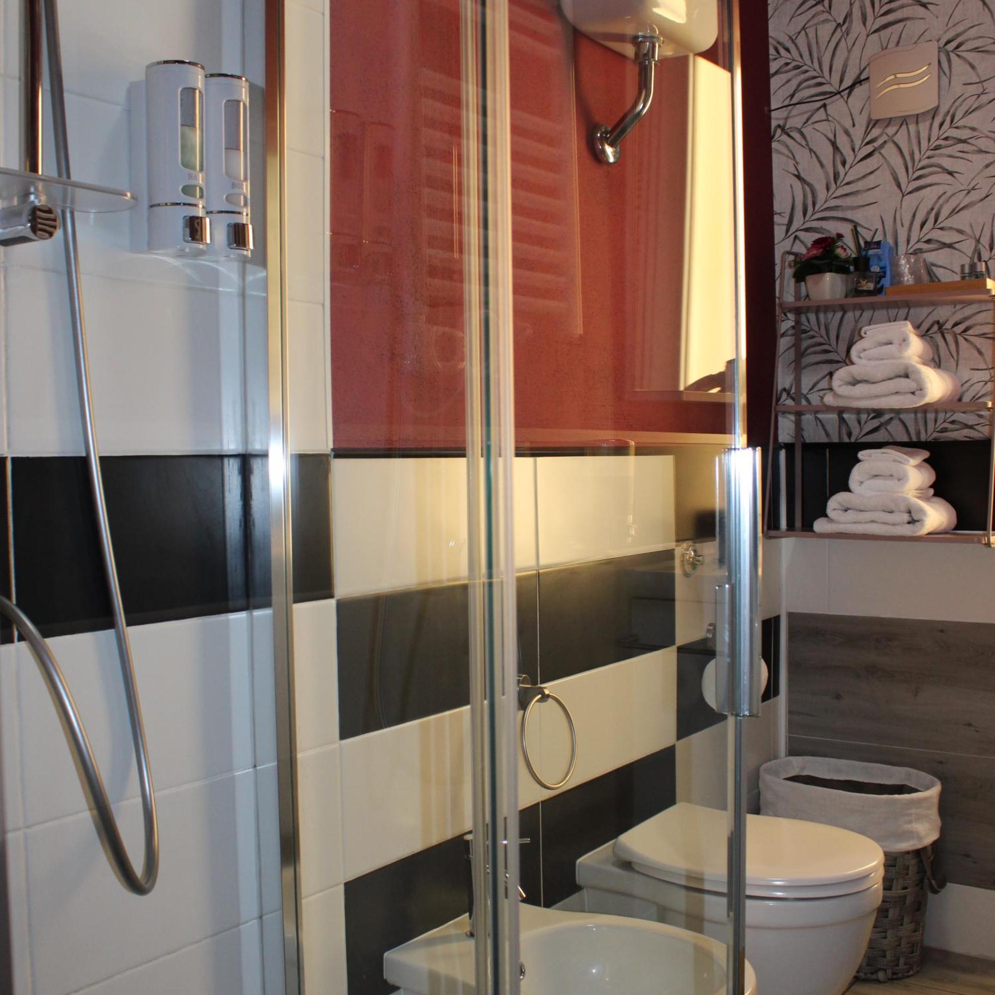 Chloe'S Rooms Cagliari Luaran gambar